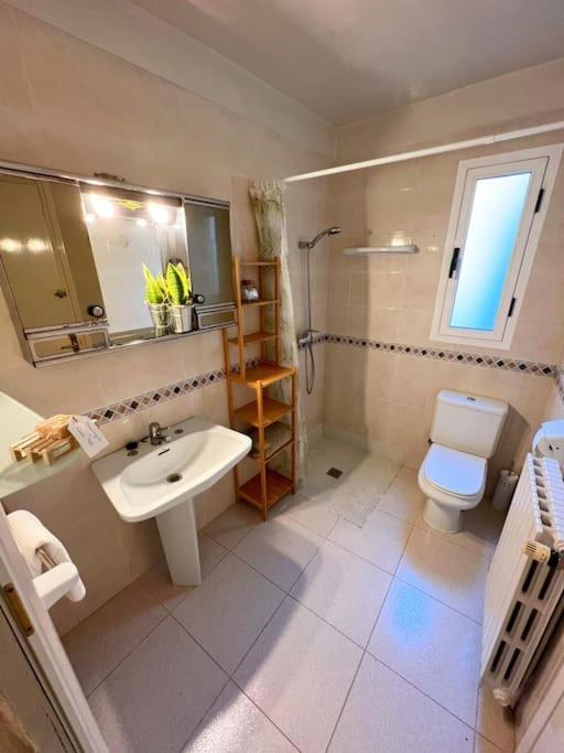Casa Teto, Ideal Families I Grups Bot المظهر الخارجي الصورة